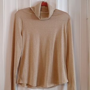 Gap Womens Size Large Gold Colored Long Sleeve Shirt
